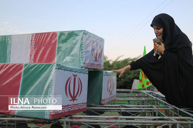 مراسم وداع با پیکر ١٥٠ شهید ٨ سال جنگ تحمیلی