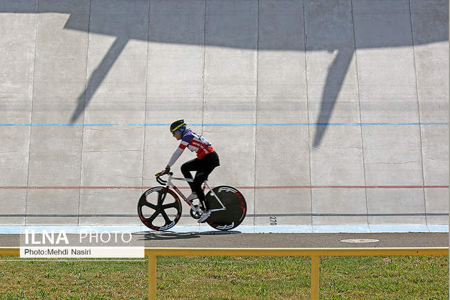 مسابقات لیگ برتر دوچرخه‌سواری پیست سرعت بانوان