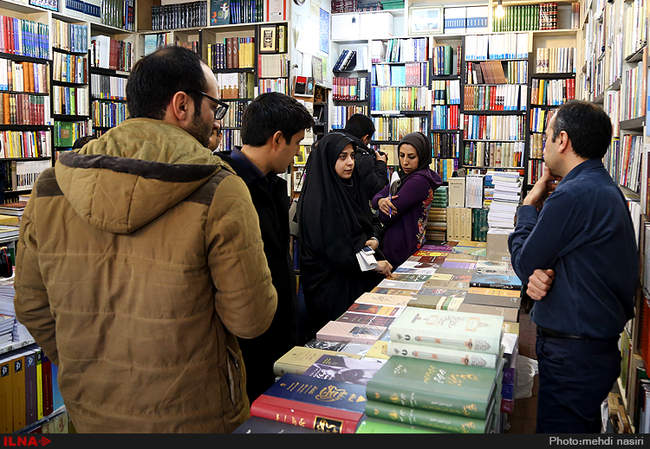 اولین دیدار هفتگی معاون فرهنگی وزیر ارشاد از کتابفروشی‌ها