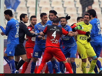 ممنوعیت استقلال، پرسپولیس و تراکتور از جذب بازیکن