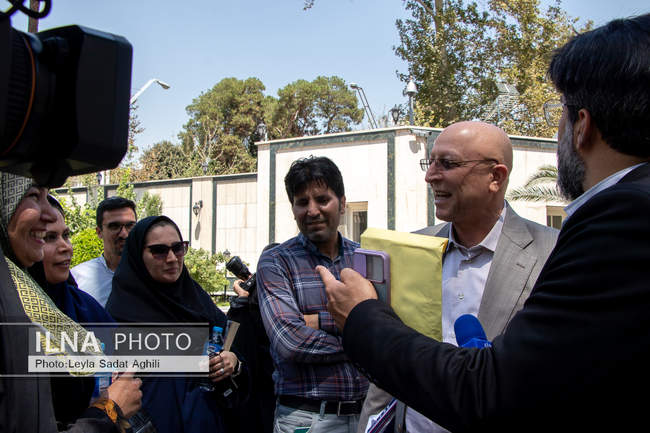 حاشیه هیئت دولت - ۲۵ مرداد