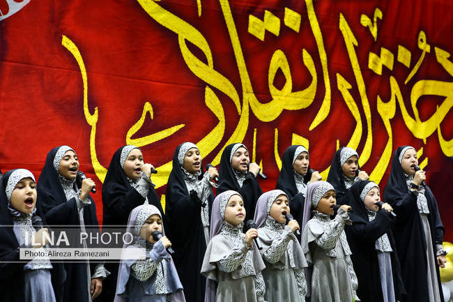 گردهمایی دختران انقلاب در ورزشگاه شیرودی