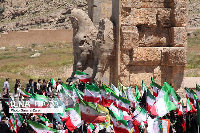 بزرگداشت سالروز سفر تاریخی رهبر معظم انقلاب به استان فارس