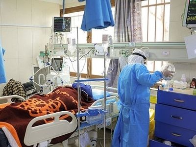 خدا قوتِ تشکل‌های کارگری به نیروهای خدماتی، پرستاران و کادر درمان استان قم/ باوجود تبلیغ برای تولید ماسک و ضدعفونی‌کننده، چیزی به دست مردم نمی‌رسد!