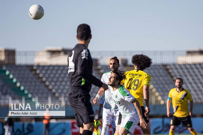 ٖلیگ برتر / آلومینیوم اراک 1 - سپاهان اصفهان ۶
