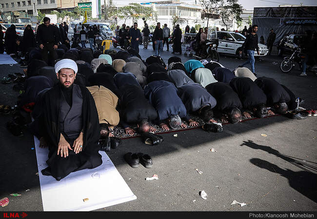 پیاده روی جاماندگان اربعین در تهران 
