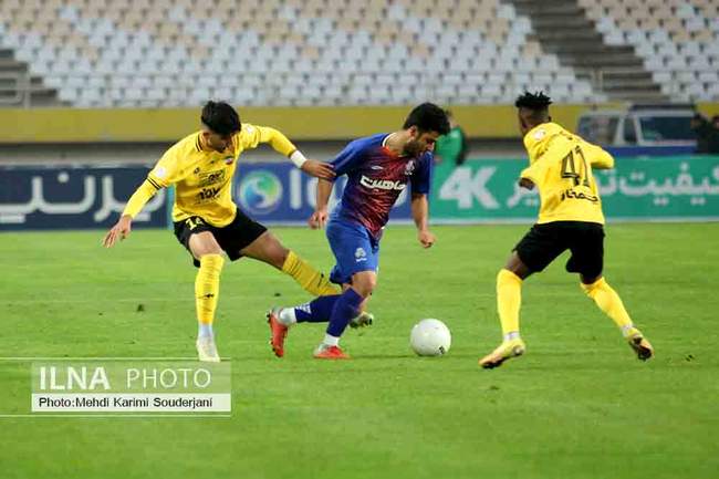 پیروزی تیم فوتبال سپاهان در جام حذفی