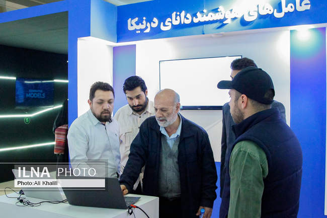 حضور دبیر کل خانه کارگر در سی و دومین نمایشگاه قرآن کریم