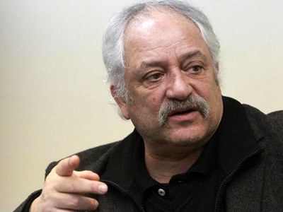 بهمن فروتن از کانون مربیان فوتبال کناره گیری کرد