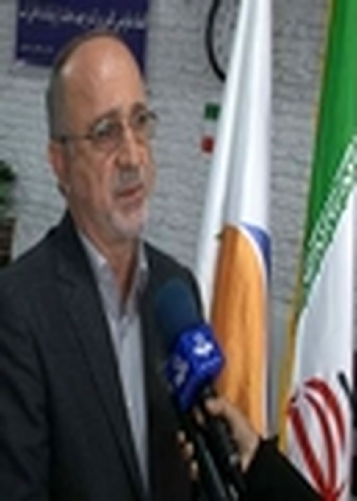 وزارت خارجه امکان ورودبدون روادید اتباع خارجی به منطقه ی آزاد انزلی را فراهم کند