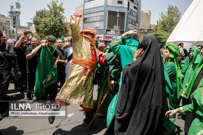 مراسم خیمه‌سوزان ظهر عاشورا در چهارراه گلوبندک تهران /2