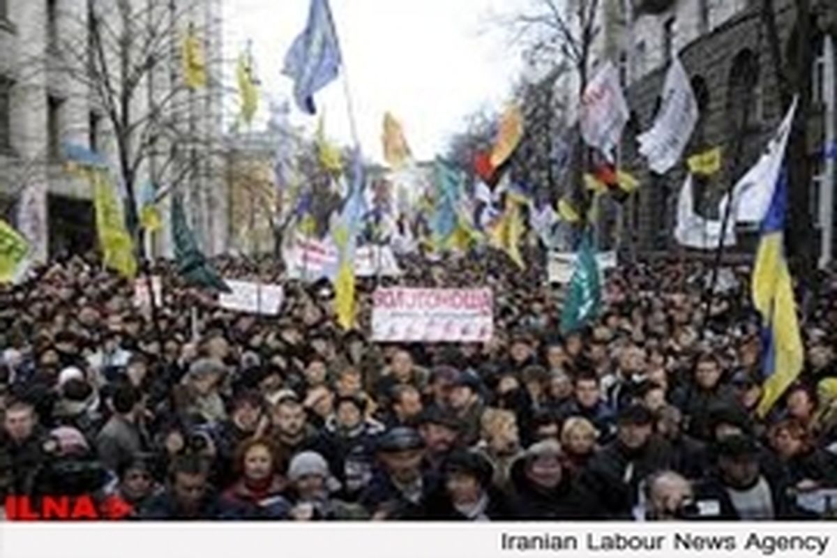 ضرب الاجل معترضان اوکراینی به یانوکوویچ برای برگزاری انتخابات زودهنگام
