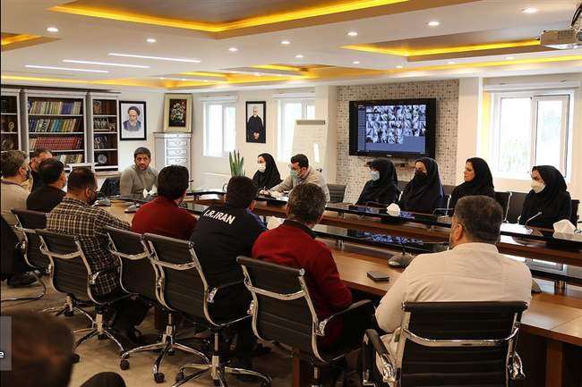 جلسه ی فصلی رئیس با پرسنل فدراسیون کشتی (همراه با گزارش تصویری)