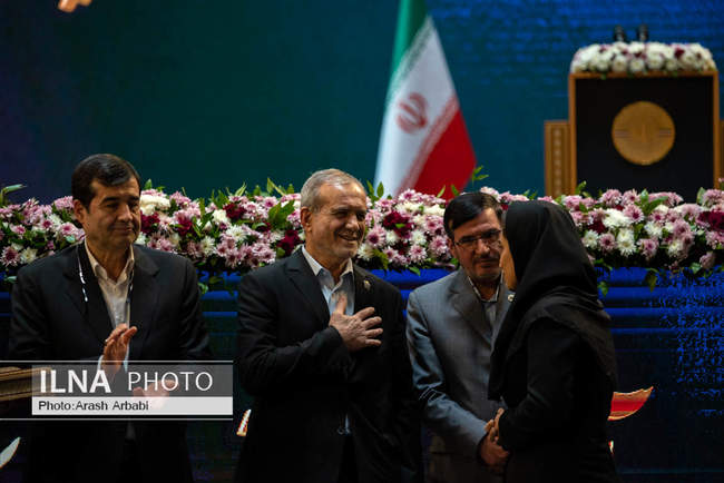 آیین تجلیل از قهرمانان سرافراز پارالمپیک ایران با حضور پزشکیان و دنی