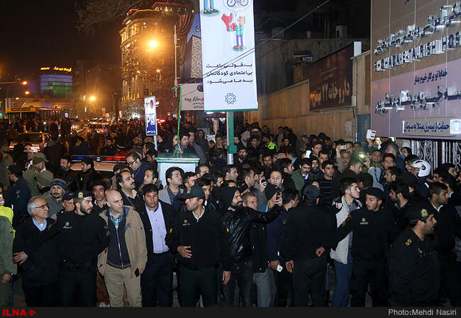 انتقال پیکر آیت الله هاشمی رفسنجانی از بیمارستان شهدای تجریش به جماران
