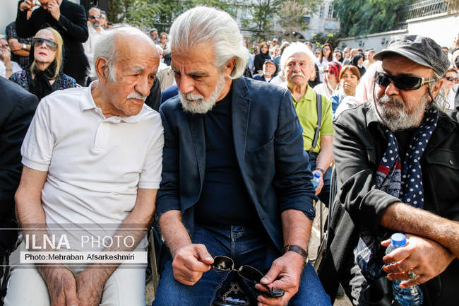 مراسم تشییع پیکر ناصر تقوایی