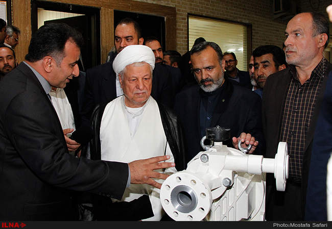 بازدید آیت‌الله هاشمی رفسنجانی  از پارک علم و فناوری خراسان رضوی 