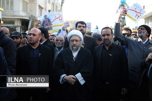 حضور رئیس مجمع تشخیص مصلحت نظام در یوم الله 22بهمن قم