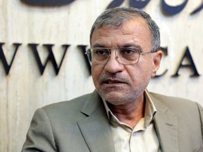 آتش در بندر شهید رجایی هنوز کامل خاموش نشده است/ برخی از اجساد کاملاً پودر شدند/ خانواده‌ کارگران بی‌شناسنامه هنوز نمی‌دانند چه اتفاقی افتاده است/ داخل کانتینرها کود شیمیایی بود
