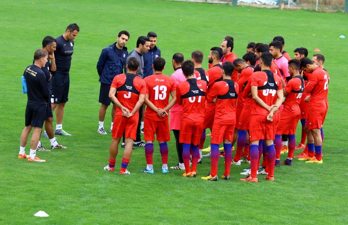  استارت تمرینات نساجی از فردا 