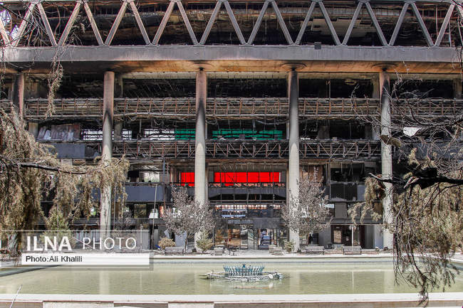 بازدید اصحاب رسانه از ساختمان شیشه‌ای صداوسیما