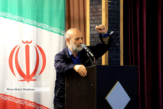 چهارمین  روز مراسم گرامیداشت دهه فجر انقلاب اسلامی 