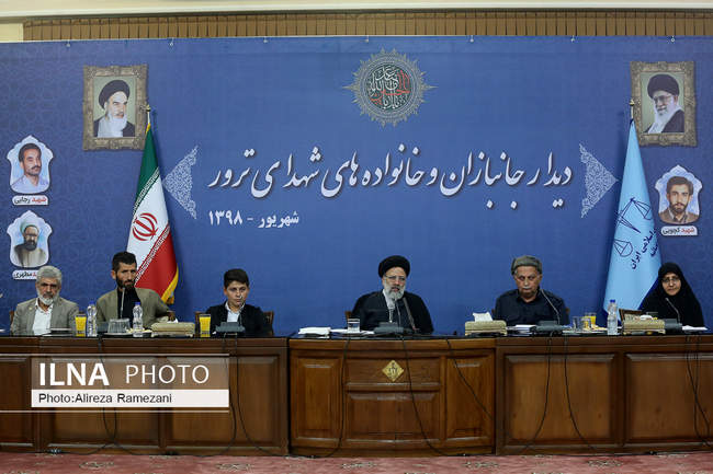 دیدار جانبازان و خانواده های شهدا با رئیس قوه قضاییه