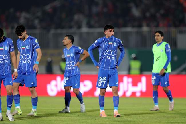 دیدار تیمهای استقلال تهران و پرسپولیس تهران