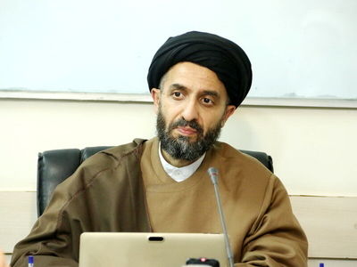 ماجرای ناخشنودی سردار سلیمانی از امامان جماعت چند شغله/ حوزویان و روحانیون خط مقدم فرهنگ هستند/ جاخالی کردن فرماندهان بسیار خطرناک است
