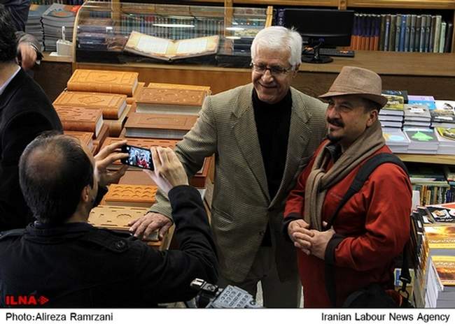 حضور اهالی فرهنگ و کتاب در کتابفروشی‌ها