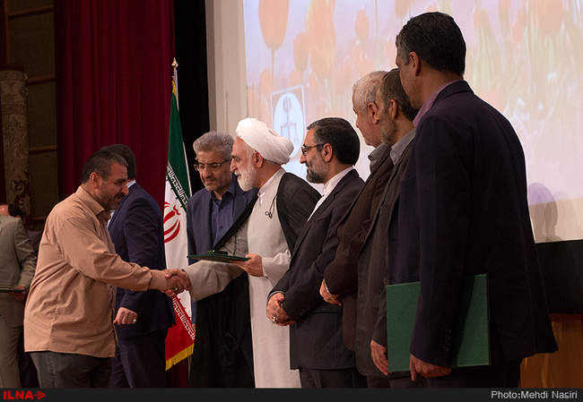 دیدار معاون اول قوه قضائیه با خانواده های شهدا، جانبازان و ایثارگران