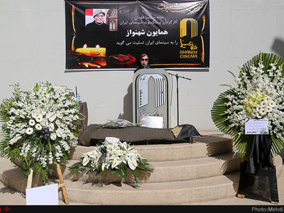 ملتی که به تاریخ خود پشت کند آینده‌اش را به توپ می‌بندد/صداوسیما از شهنواز اعاده حیثیت کند