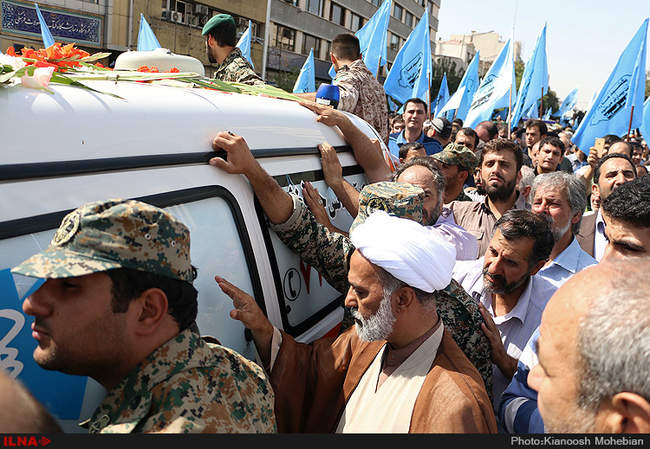 مراسم تشییع پیکر جان‌ باختگان فاجعه منا در تهران/2