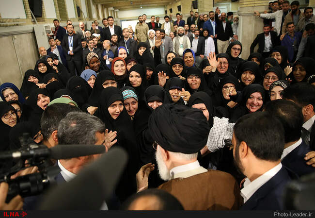 دیدار  شرکت‌کنندگان در اجلاس محبان اهل بیت(ع) ومسئله تکفیری‌ها با رهبر انقلاب 