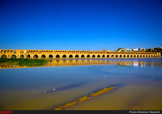 زاینده رود جاری شد