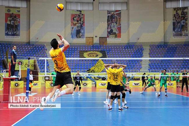 برد تیم والیبال سپاهان برابر  لبنیات هراز آمل
