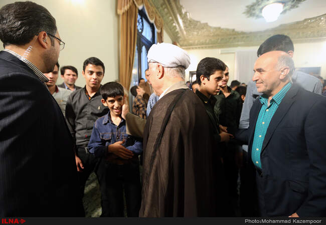 دیدار کودکان تحت پوشش سازمان بهزیستی کشور با آیت الله هاشمی رفسنجانی