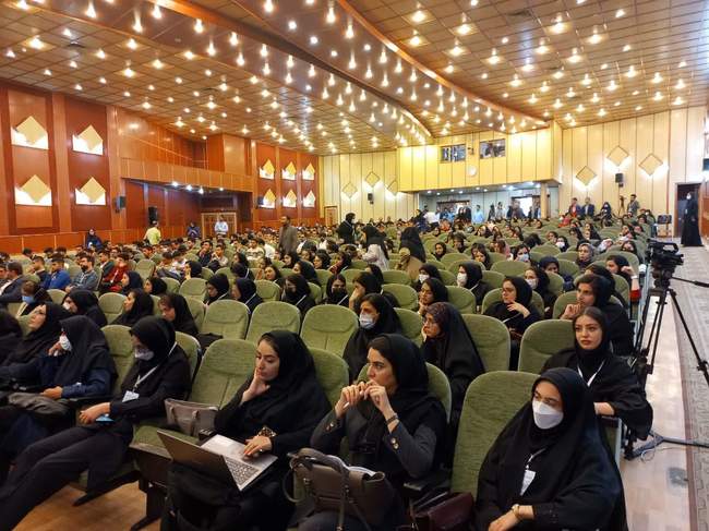 کنگره ملی سالیانه و کنگره بینالمللی پژوهشی علوم پزشکی کشور به کار خ