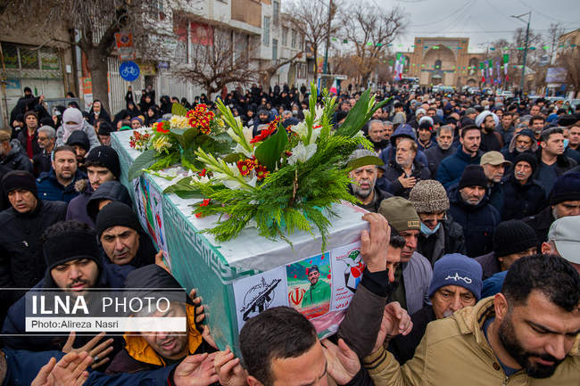 تشییع پیکر شهید مقاومت ملی در قزوین به روایت تصویر