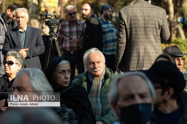 مراسم تشییع پیکر عنایت بخشی