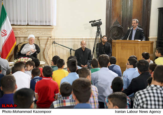 دیدار فرزندان تحت پوشش بهزیستی با هاشمی رفسنجانی