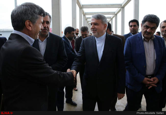 حضور  سید رضا صالحی امیری وزیر فرهنگ و ارشاد در سی‌‌اُمین نمایشگاه ب