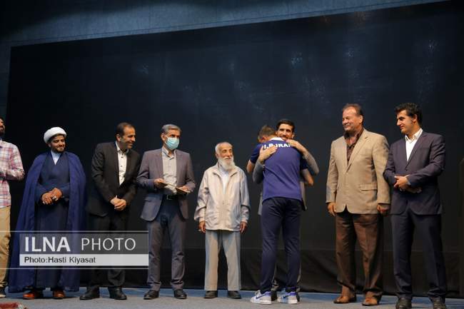 تجلیل از 40 مدال آور المپیک ناشنوایان 

