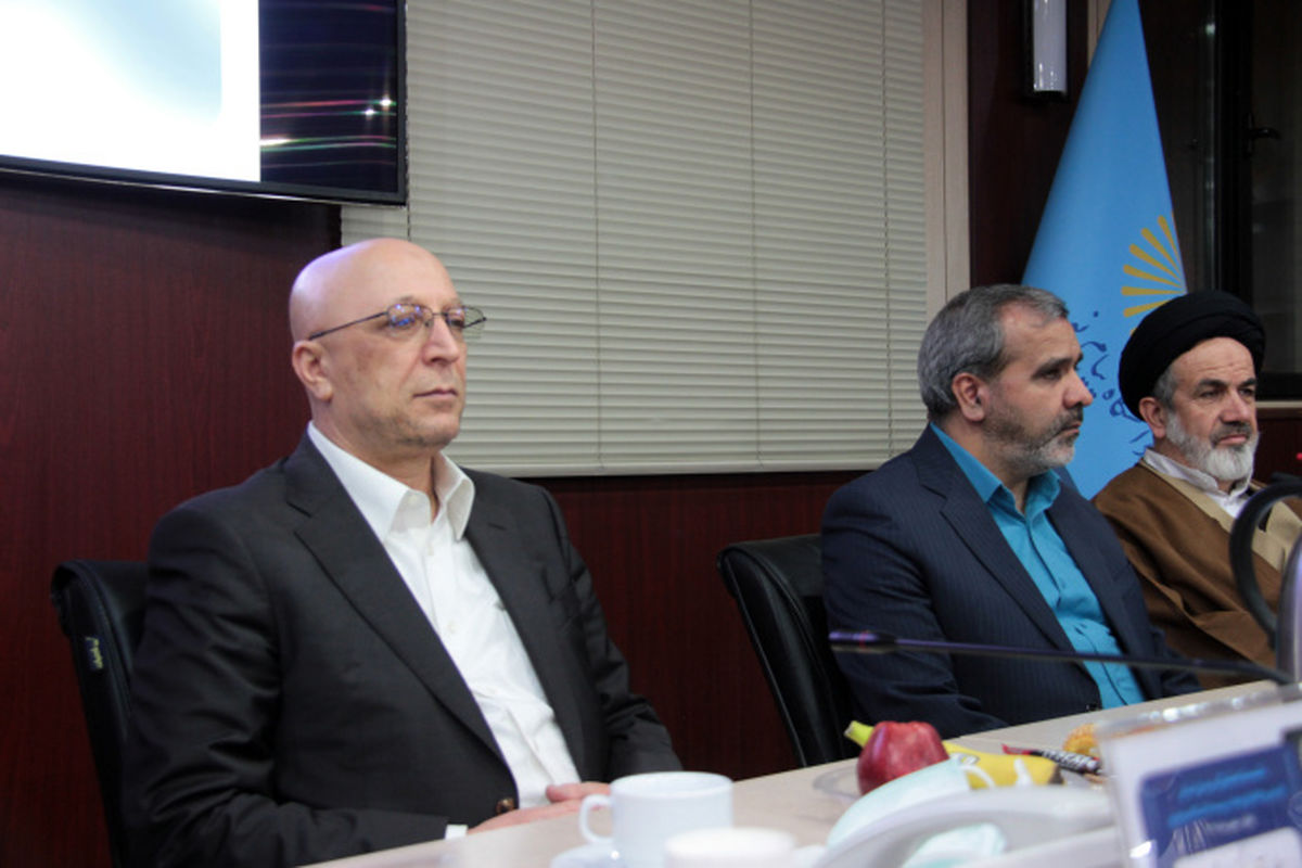 دانشگاه پیام نور با حفظ استقلال و قدرت به فعالیت علمی ادامه دهد