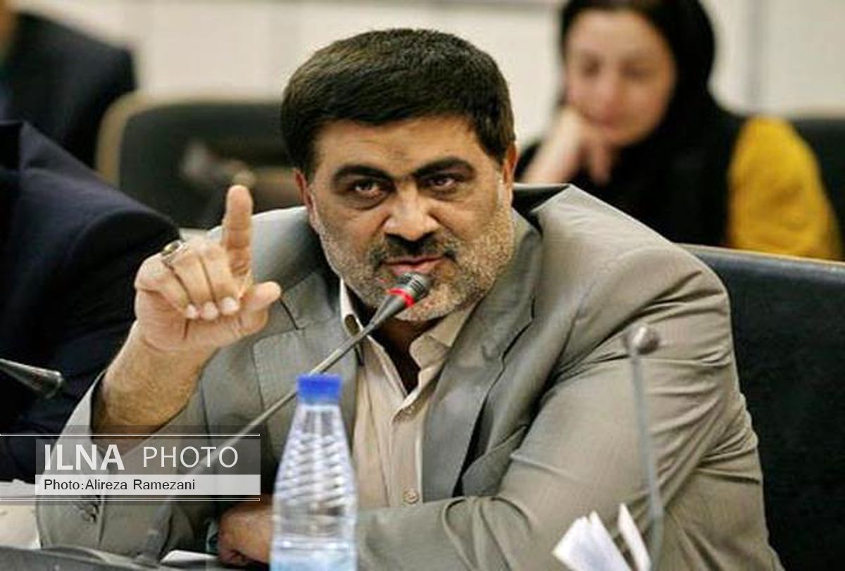 برخورد با مدیران حاشیه‌ساز دستگاه‌های اجرایی