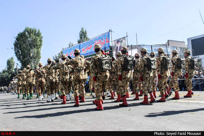 رژه نیروهای مسلح در اردبیل