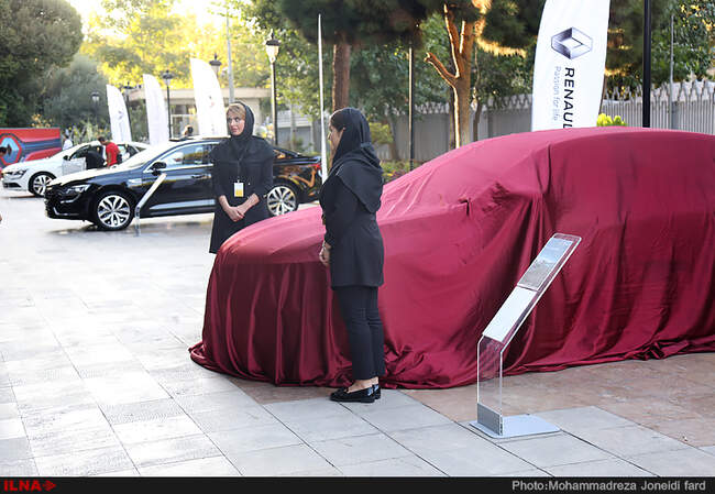 رونمایی از خودروی رنو «تلیسمان»