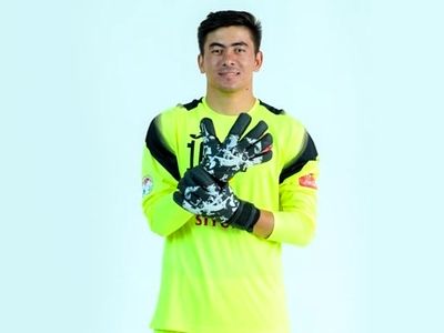 استقلال قبل از بازی پرسپولیس دروازه بان جذب کرد