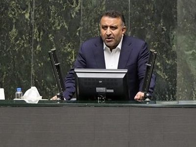 هیچ کشوری با انزوا پیشرفت نکرده و هیچ ملتی با دیوار کشیدن به دور خود به جایی نرسیده است