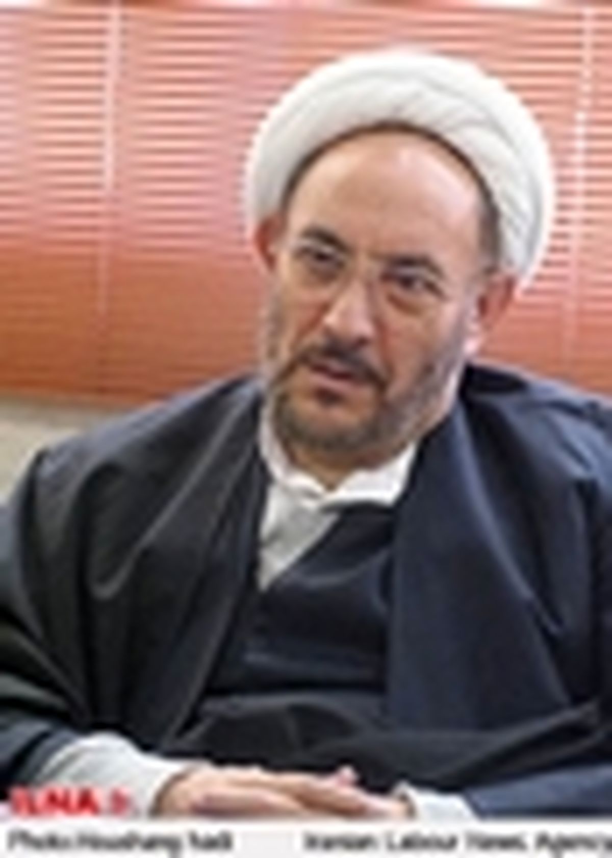 یونسی با اسقف اعظم ارامنه کاتولیک ایران دیدار کرد